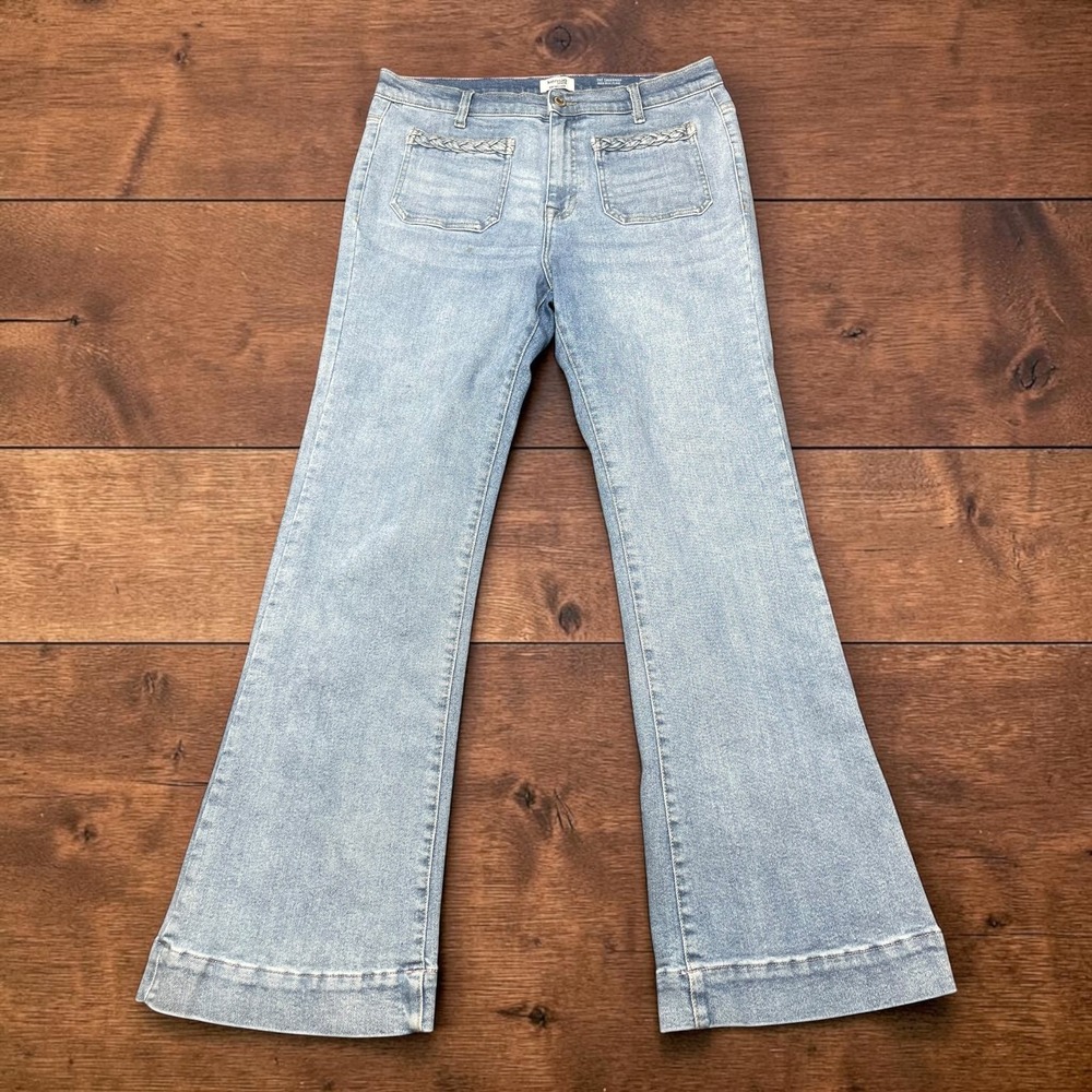 Kensie Jeans The Savannah High Rise Flare Light Wash Braided Pocket Blue 12/31